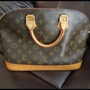 Louis Vuitton Alma PM - gently loved